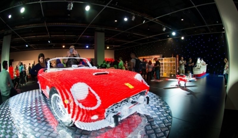 LEGO® exhibition Brickman Experience comes to UK for the first time