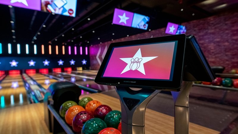 Hammerson welcomes £4.5m fit-out works by Hollywood Bowl at The Oracle